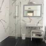 Private Garden Apartment, Navigli, 24h Security * ミラノ