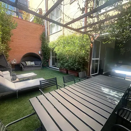 Private Garden Apartment, Navigli, 24h Security Apartment Mailand