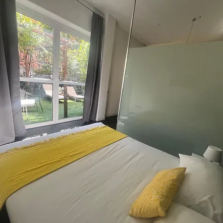 Private Garden Apartment, Navigli, 24h Security Apartament Mediolan