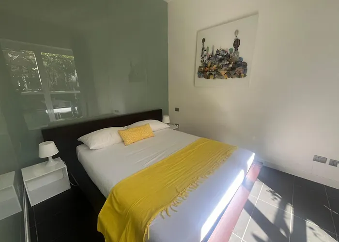 Private Garden Apartment, Navigli, 24h Security Apartment *