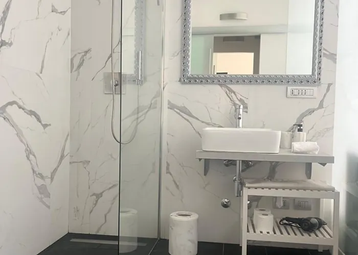 Private Garden Apartment, Navigli, 24h Security * Mailand